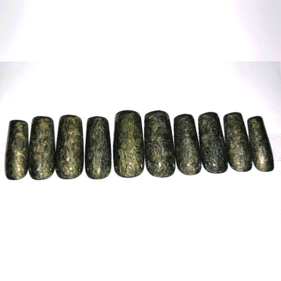 Hand crafted custom 10pc short acrylic press on nails sz small - Picture 3 of 5